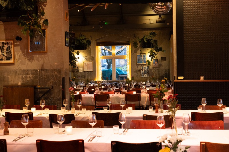 Zittend diner (70 - 100 personen)